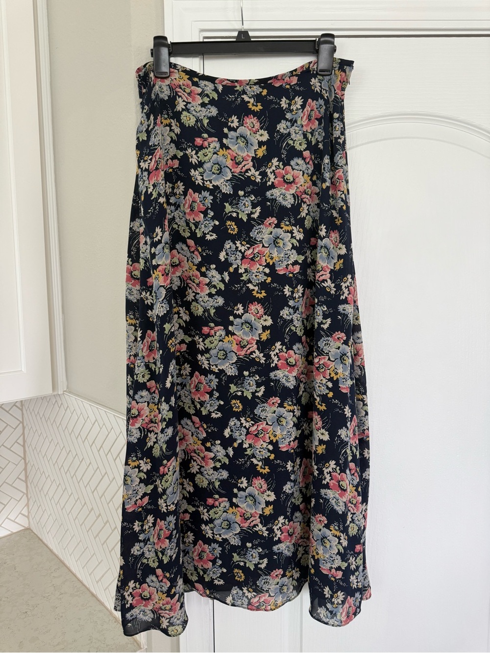 Lauren Ralph Lauren Navy Floral Silk Skirt Size 10